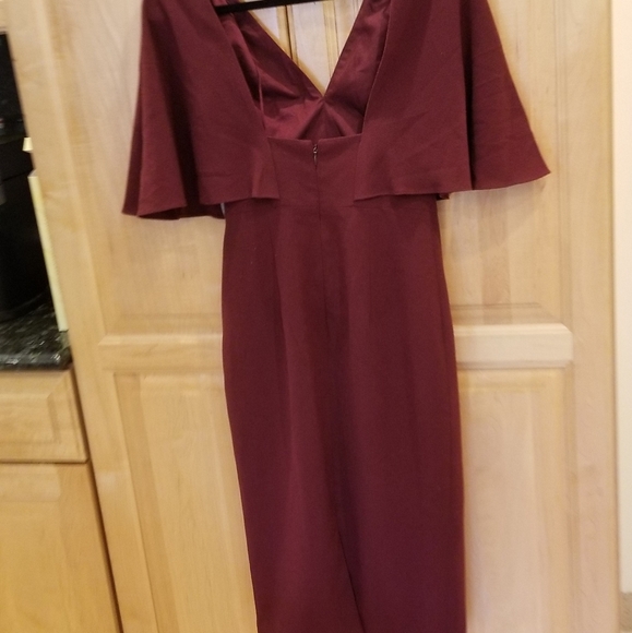 Dress The Population Louisa Butterfly Sleeve Dress - Picture 8 of 10